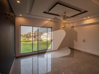 1 Kanal Upper Portion For Rent In Dha Phase 5 & Easy Apparoach To Main Road DHA Phase 5