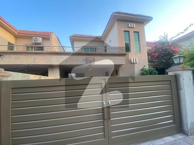 10 marla 3 bed House Available For Rent in Sector B Askari 11