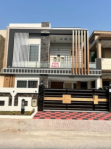 10 Marla brand new house available for sale in phase 3 bahria town Rawalpindi
