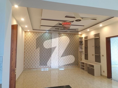 10 Marla Upper Portion Near to Imtiaz Mall and Eiffel Tower for rent At Very ideal Location In Bahria Town Lahore Bahria Town Nishtar Extension Block