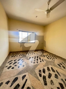 2ND FLOOR BANGLOW FACING FLAT AVAILABLE FOR RENT DHA Phase 2 Extension