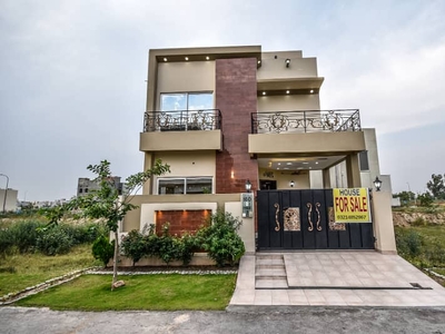 5 Marla Brand New Beautiful House for Sale in DHA 9 Town Lahore at Cheap Price