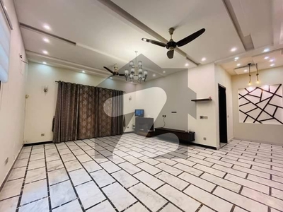 Lowe Portion 1 Kanal Modern House For Rent In DHA Phase 7 Block-S Lahore. DHA Phase 7