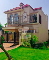 05 MARLA GRACEFUL & STYLISH HOUSE FOR SALE IN DHA PHASE 9 TOWN DHA 9 Town