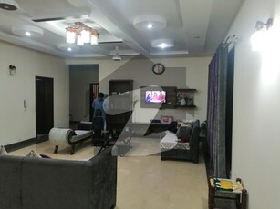 1 KANAL SLIGHTLY USED LOWER PORTION IS AVAILABLE FOR RENT ON TOP LOCATION OF VALENCIA TOWN LAHORE Valencia Housing Society