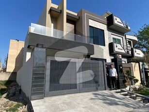 10 Brand New Ultra Modern Design Facing Park House For Sale In Valencia Town Valencia Housing Society