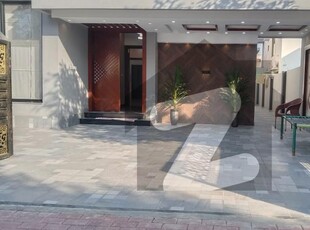 10 MARLA BRAND NEW LUXURY HOUSE IS AVAILBLE FOR RENT IN TULIP BLOCK BAHRIA TOWN LAHORE Bahria Town Tulip Block