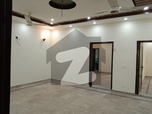 10 Marla House Available For Rent in Gulmohar Block Bahria Town Lahore Bahria Town Gulmohar Block