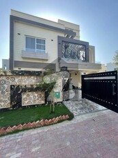 10 Marla Luxury House For Sale In Bahria Town - Rafi Block. Bahria Town Rafi Block
