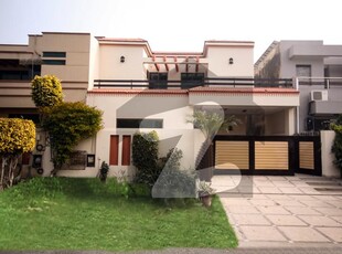 10 Marla Modern Design Old House Hot Location House Available For Sale in DHA Phase 5 DHA Phase 5 Block D