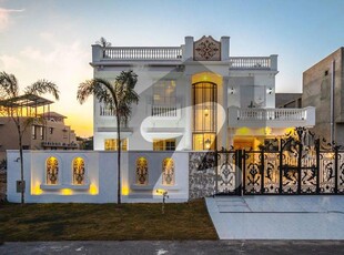 10 Marla Out Standing Modern House For Sale DHA Phase 7 Block X