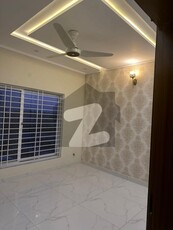 10 Marla Upper Portion Available For Rent Bahria Town Phase 8