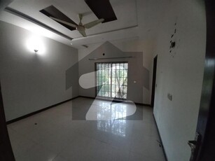 10 Marla Upper Portion Available For Rent In Bahria Town Lahore. Bahria Town Takbeer Block