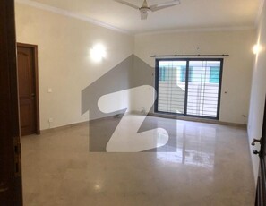10 Marla Upper Portion House Available for Rent in Overseas-B, Bahria Town, Lahore Bahria Town Overseas B