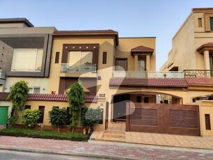 10 MARLA USED FULLY RENOVATED HOUSE FOR SALE IN JASMINE BLOCK HOT LOCATION BAHRIA TOWN LAHORE Bahria Town Jasmine Block