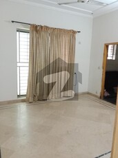16 marla upper portion for rent at the prime location in saddar officer colony Saddar