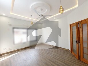 3200 Square Feet House Available For Sale In G-15/1 If You Hurry G-15/1