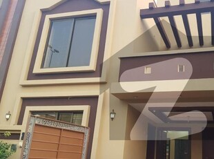5 Marla Used Fully Renovated House for Sale in Bahria Town Lahore (BB-BLOCK) Bahria Town Block BB