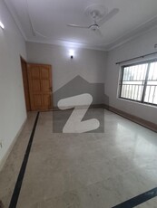 60x100 Upper Portion Available For Rent In G14/4 G-14/4