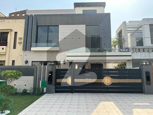 8 Marla Residential House For Sale In Usman Block Bahria Tonw Lahore Bahria Town Usman Block