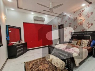 Affordable House Of 10 Marla Is Available For rent Bahria Town Phase 8