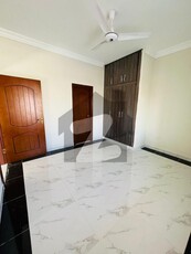 Apartment available for rent Askari 5