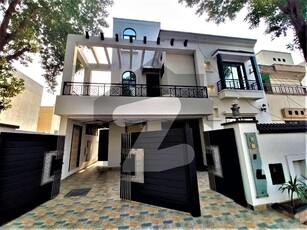 Beautiful New Style 10 Marla House for Sale in Bahria Town Lahore Bahria Town Jasmine Block