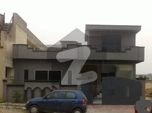 Beautiful Single Storey House With Drawing Dining TV Launch Study Room With Car Pose Pakistan Town