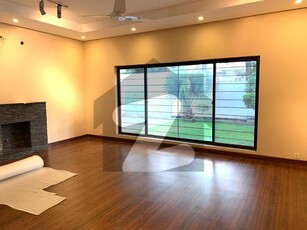 Brand New 4 Bedroom With Green Lawn Full House Available In G-6 For Rent F-8/4