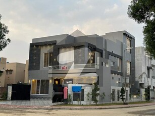 Corner Luxurious Designer 11 Marla Brand New House For Sale in Bahria Town Lahore Bahria Town Sector C