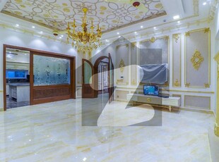DHA Phase 6 1 Kanal Luxury Upper Portion 3 Master Bedroom DHA Phase 6
