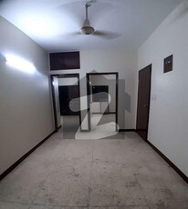 Flat available for Sale, 3 Bed Drawing and Dining with attached Bath Gulshan-e-Iqbal Block 6