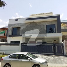 G13. 14 MARLA 40X80 BRAND NEW LUXURY SOLID HOUSE FOR SALE PRIME LOCATION G13 ISB G-13