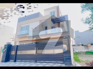 New Brand Low bughet 10 Marla House Available for sale in Bahria orchard Phase 1 Bahria Orchard Phase 1