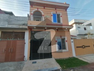 On Excellent Location House Of 4 Marla Is Available In Contemporary Neighborhood Of Elite Town Elite Town Block C