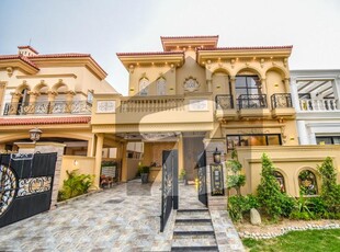 Park Side Perfection 8 Marla Royal Class Spanish Villa Near Park Available For Sale In DHA 9 Town DHA 9 Town