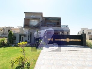 Prime Location 1 Kanal House In Central Khayaban-E-Amin Block L For Sale Khayaban-e-Amin Block L