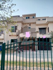 5 Marla Park Face House For Rent In Ali Block Bahria Town Phase 8 Bahria Town Phase 8 Ali Block