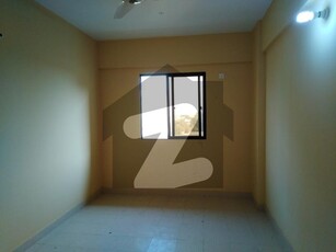 Prime Location 950 Square Feet Flat For rent In Beautiful Bukhari Commercial Area Bukhari Commercial Area