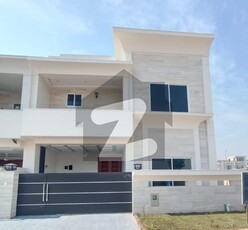 Sec C3 9 Marla Brand New House On Road 10 For Sale Bahria Enclave Sector C3