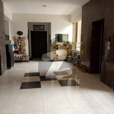 10 MARLA 3 BEDROOMS APARTMENT AVAILABLE FOR SALE Askari 11