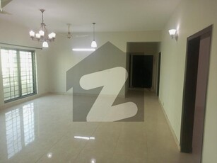 10 MARLA 3 BEDROOMS APARTMENT FOR RENT Askari 11 Sector B Apartments