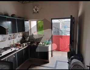 10 Marla Upper Portion for Rent in Block 3 sector C1 Township Lahore Township Sector C1 Block 3