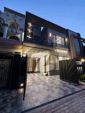 5 Marla Luxury House is Available For Sale in bahria town Lahore Bahria Town Jinnah Block