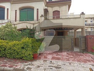 Bahria Enclave Sector C1 10 Marla Ground Protion For Rent. Bahria Enclave Sector C1