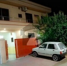 G13/3. 10 Marla (35x70) furnised house available for rent prime location G14/2 ISB G-13/3