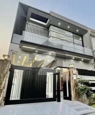 5 Marla Brand New Luxurious Stylish Ultra Modern Designer House for rent in DHA phase 9 Town Lahore DHA 9 Town