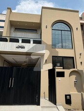 5 Marla Slightly Used House Available For Sale In Lake City Sector M-7B Lake City Sector M-7B