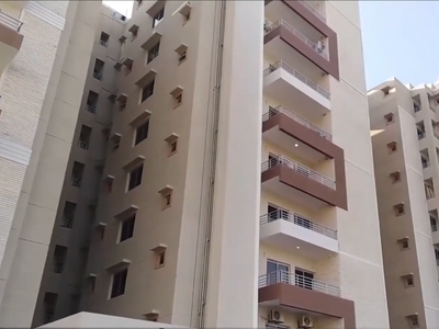 3500 Ft² Flat for Sale In Navy Housing Scheme, Karsaz, Karachi