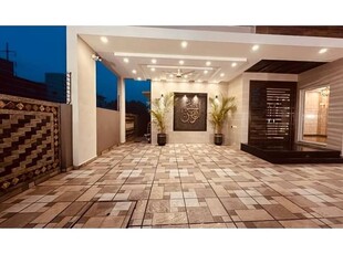 20 Marla Semi Furnished Beautiful Modern Bungalow Available For Sale In DHA Phase 7 Bloch Y Lahore